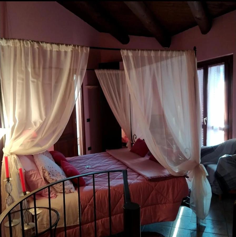 Cascina Roella Guest House Monforte D'Alba Ngoại thất bức ảnh